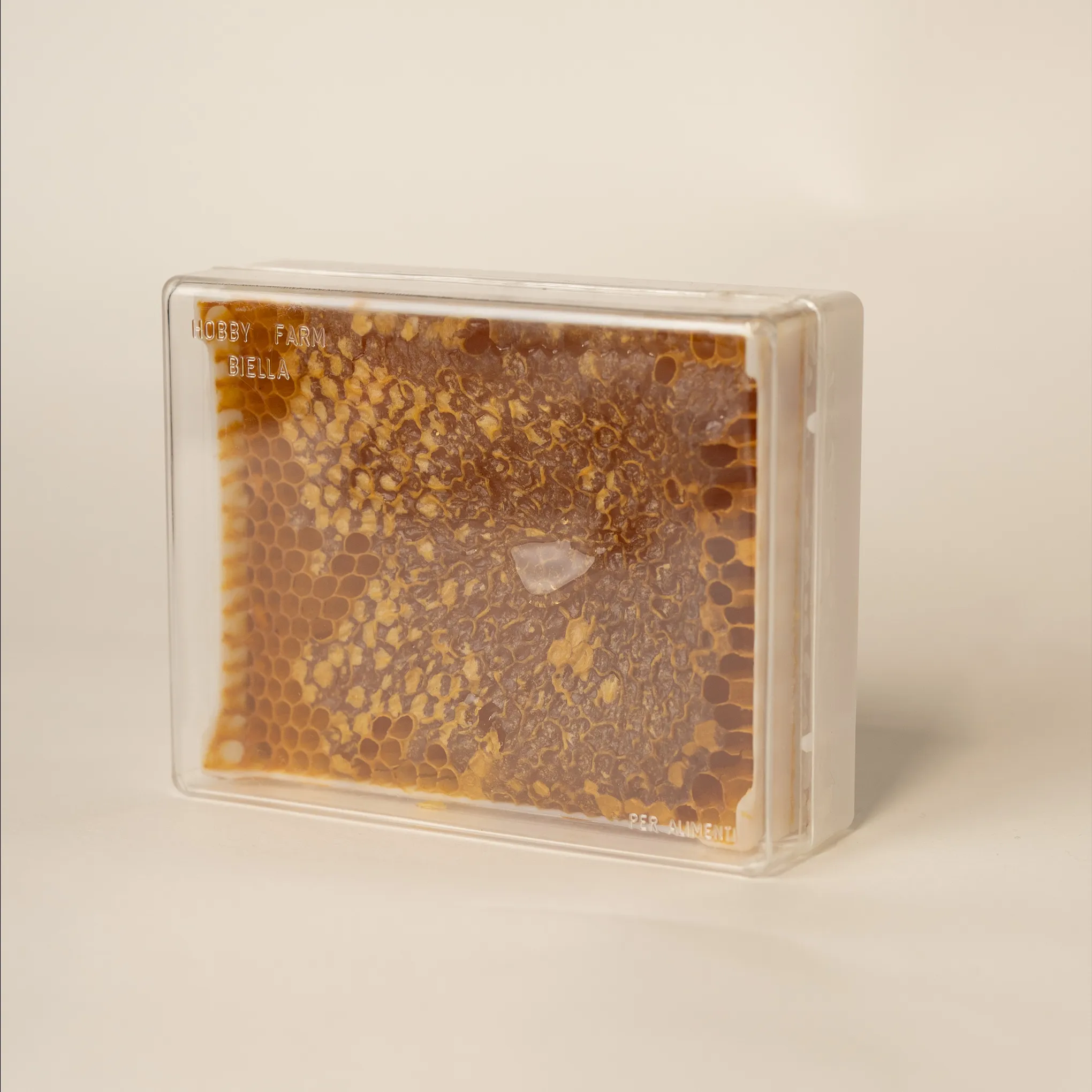 Favetto Chiuso Sdraiato Apicoltura Valenti